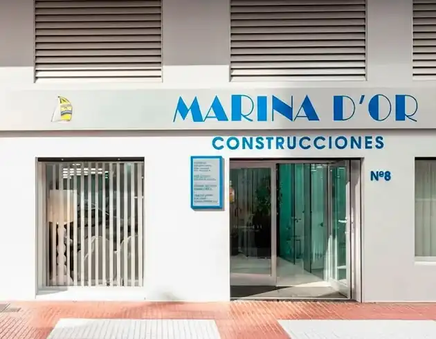 ofis-marina-dor-stroitelstvo-kastelion Фасада на офисите на Marina d'Or Construcciones в Кастельон.